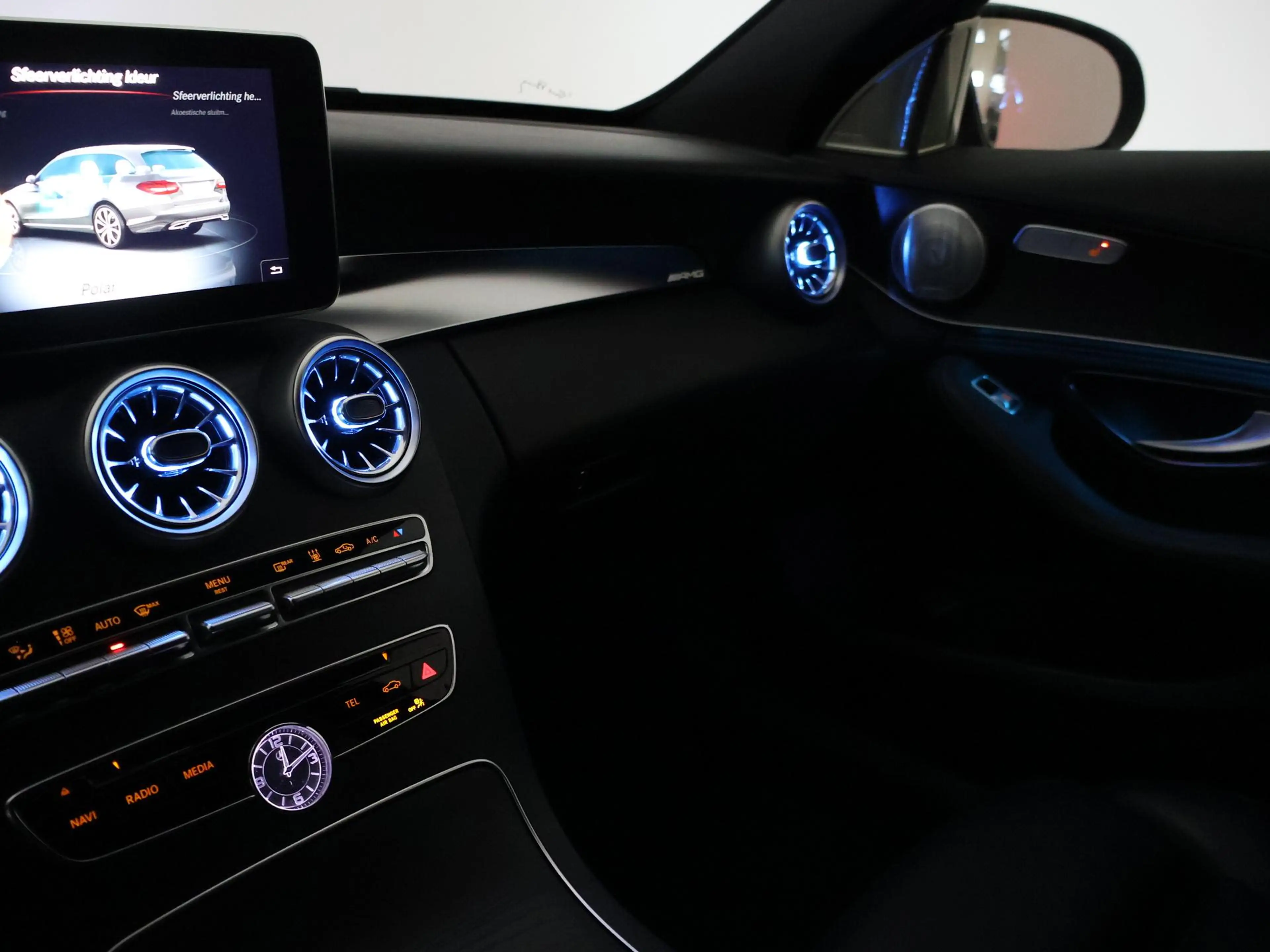 Mercedes-Benz C 350 Estate 350e PLUG-IN + BURMESTER | 360 CAMERA | SFE — photo 9