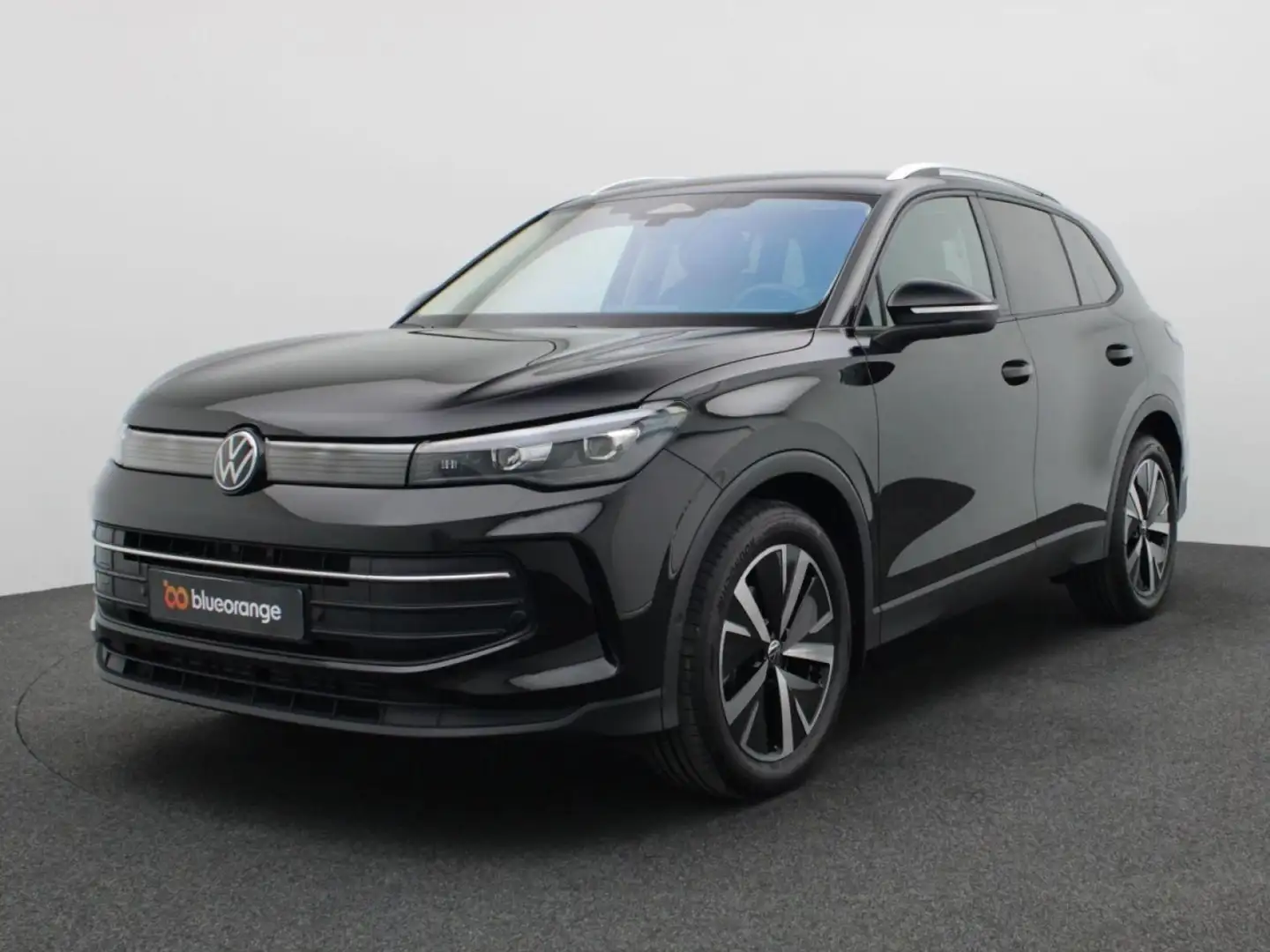 Volkswagen Tiguan 1.5 eTSI 110 kW Life StHz LED AHK Klima Schwarz - 1