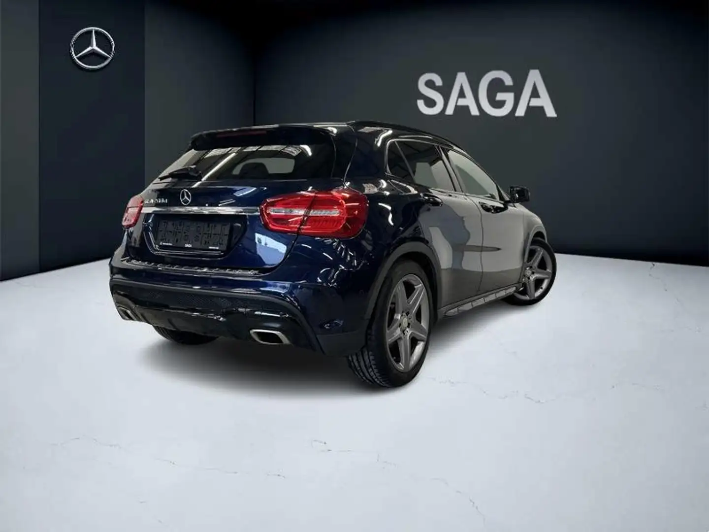 Mercedes-Benz GLA 200 200 d AMG Pack Night - 2