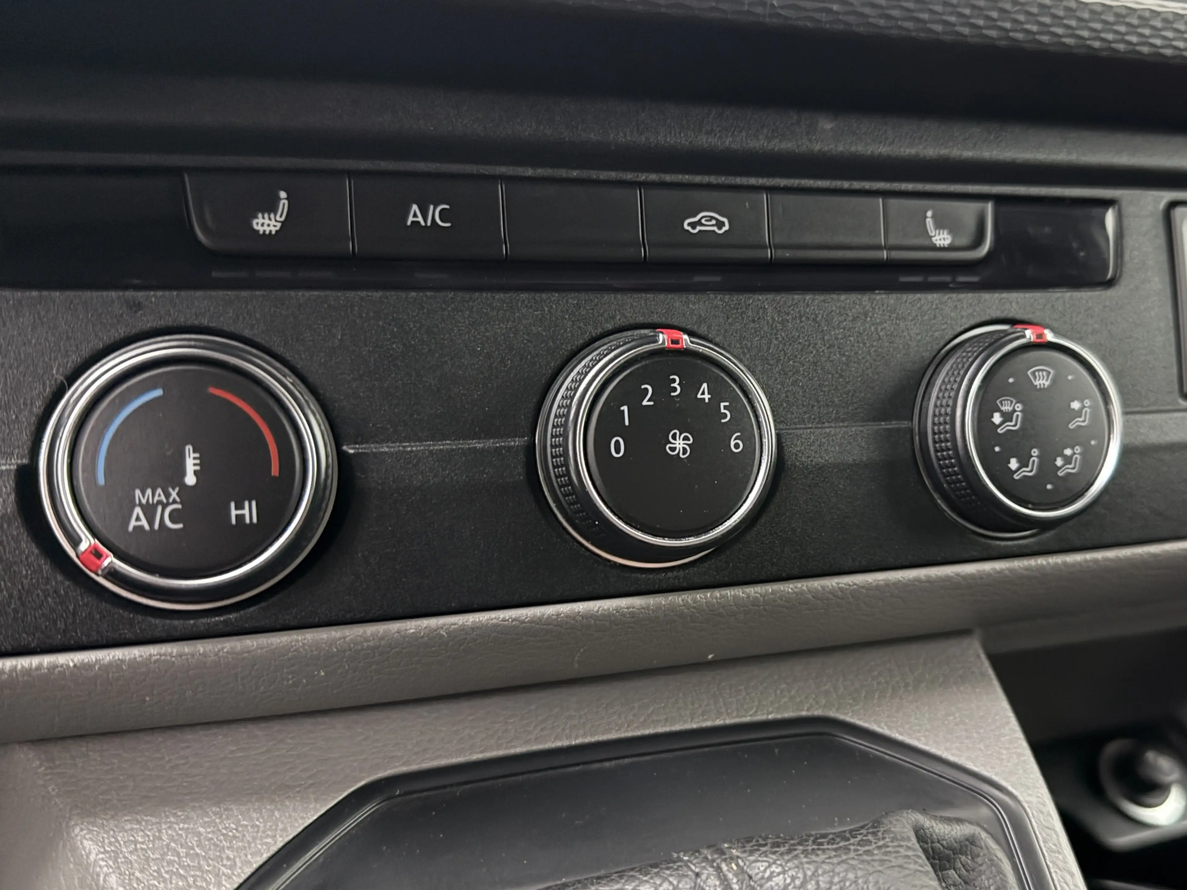 Volkswagen T6.1 Transporter 2.0TDi 150PK DSG Automaat | Exclusive Leder | Kast — photo 21