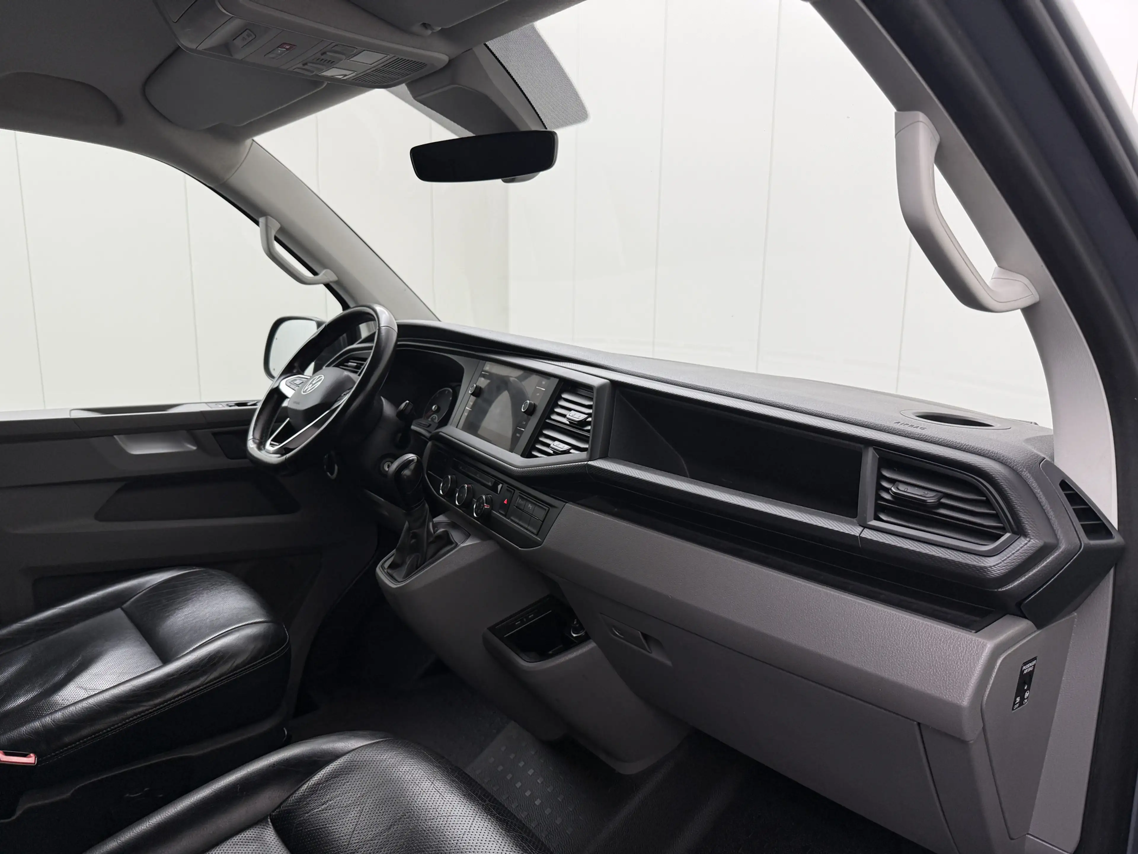 Volkswagen T6.1 Transporter 2.0TDi 150PK DSG Automaat | Exclusive Leder | Kast — photo 23