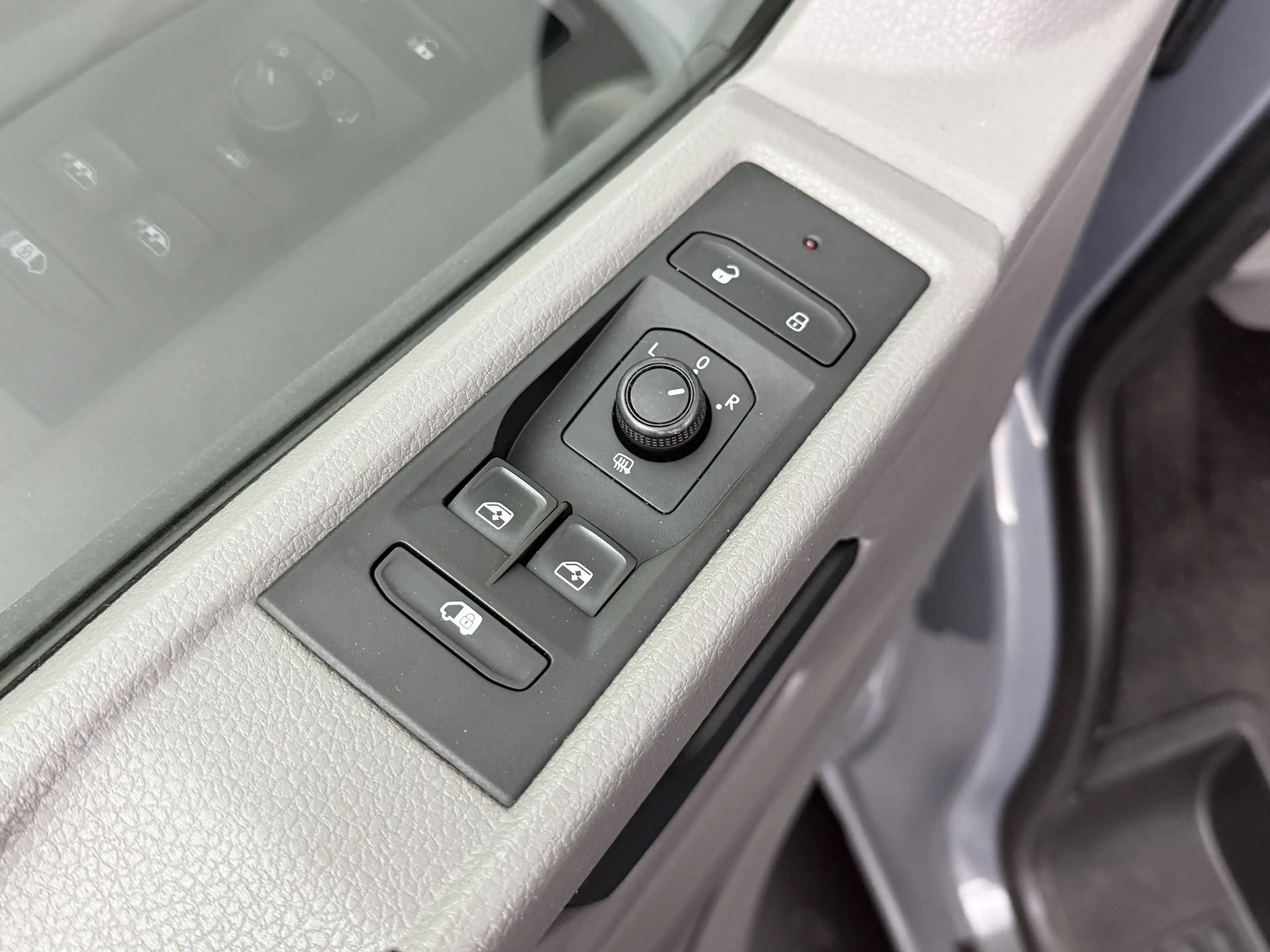 Volkswagen T6.1 Transporter 2.0TDi 150PK DSG Automaat | Exclusive Leder | Kast — photo 8