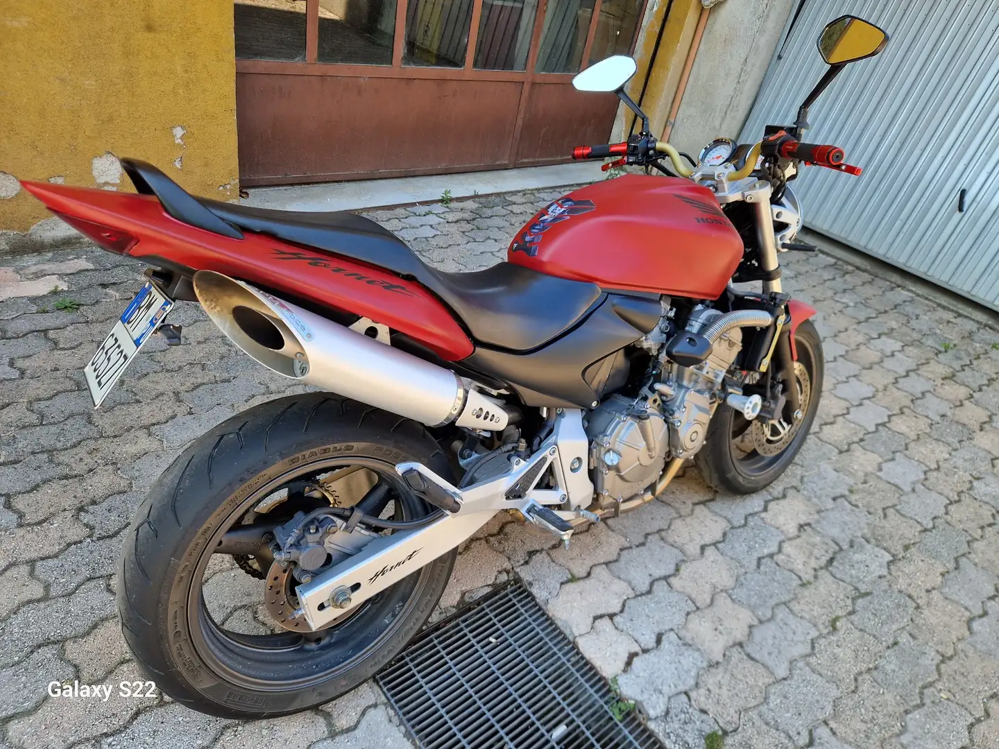 Honda Hornet Czerwony - 2