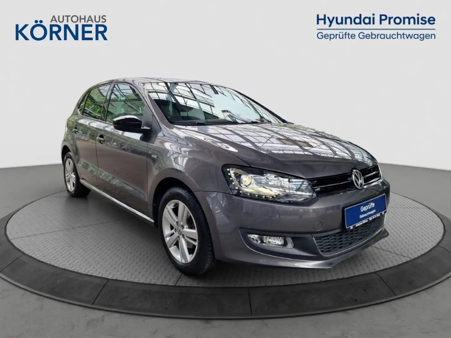 Volkswagen Polo 1.2 TSI Match *NAVI*XENON*KLIMAAUTO*PDC* Grey - 1