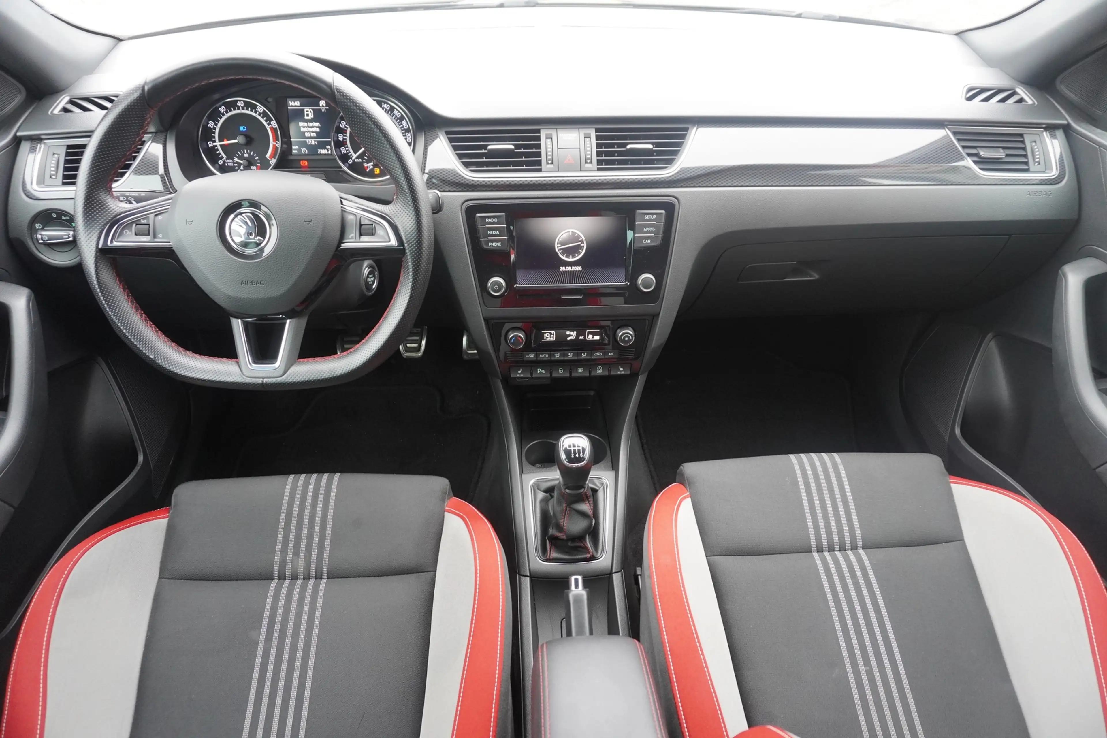 Skoda Rapid/Spaceback Rapid 1.0 Monte Carlo Bi-Xenon SmartLink Keyless — photo 10