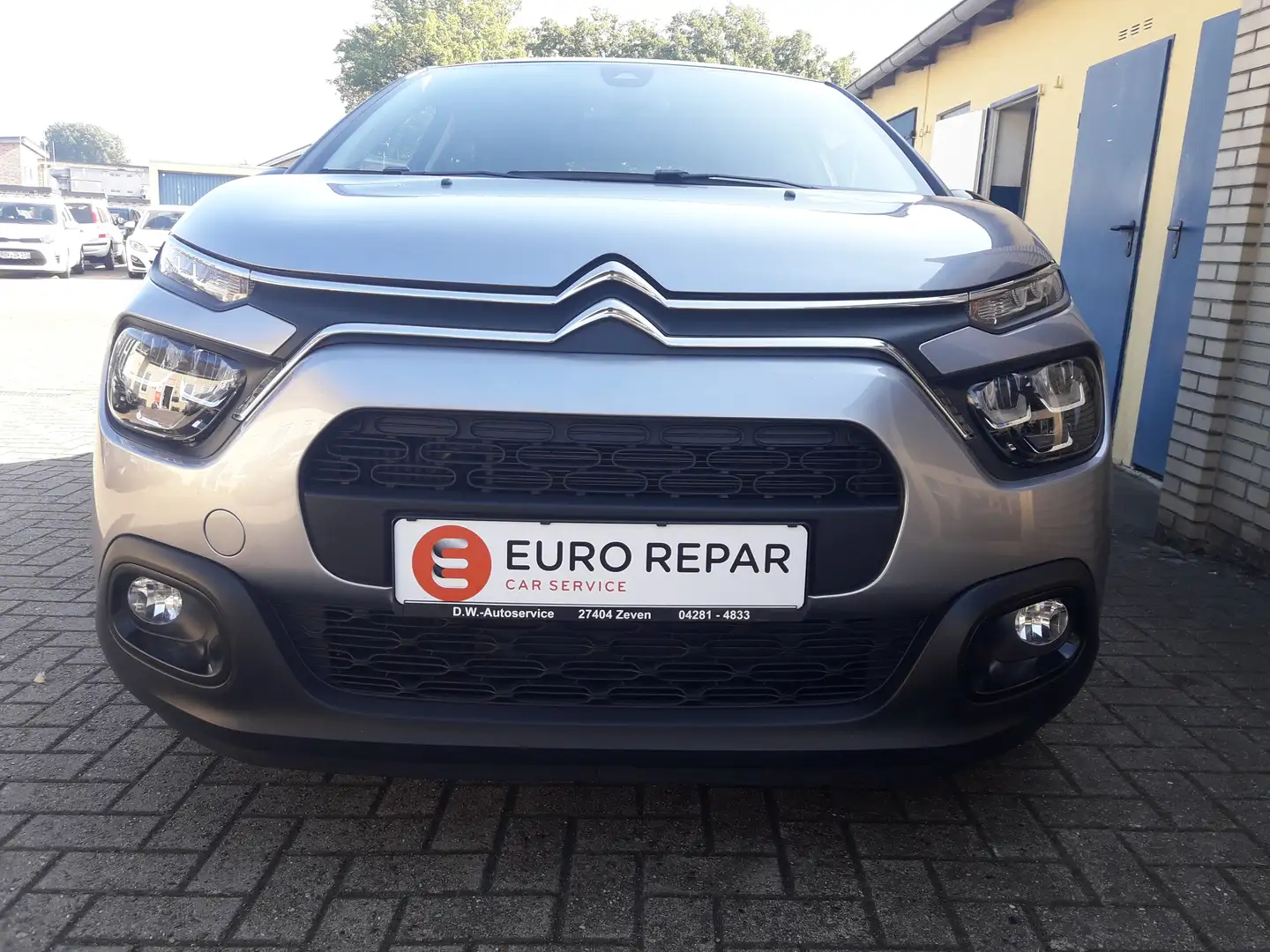 Citroen C3 C3 Pure Tech 110 Max Keyless Navi Grau - 2