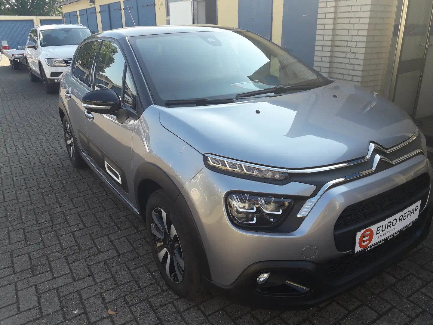 Citroen C3 C3 Pure Tech 110 Max Keyless Navi Grau - 1