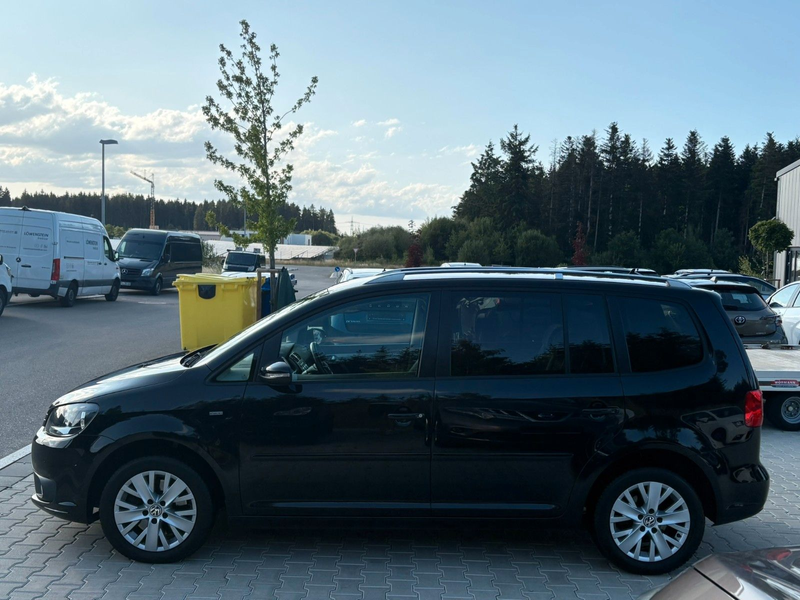 Volkswagen Touran 1.4 TSI Life / Parklenkassistent / 16" LM — photo 9