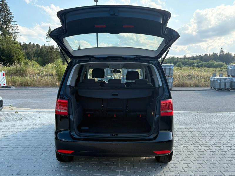 Volkswagen Touran 1.4 TSI Life / Parklenkassistent / 16" LM — photo 11