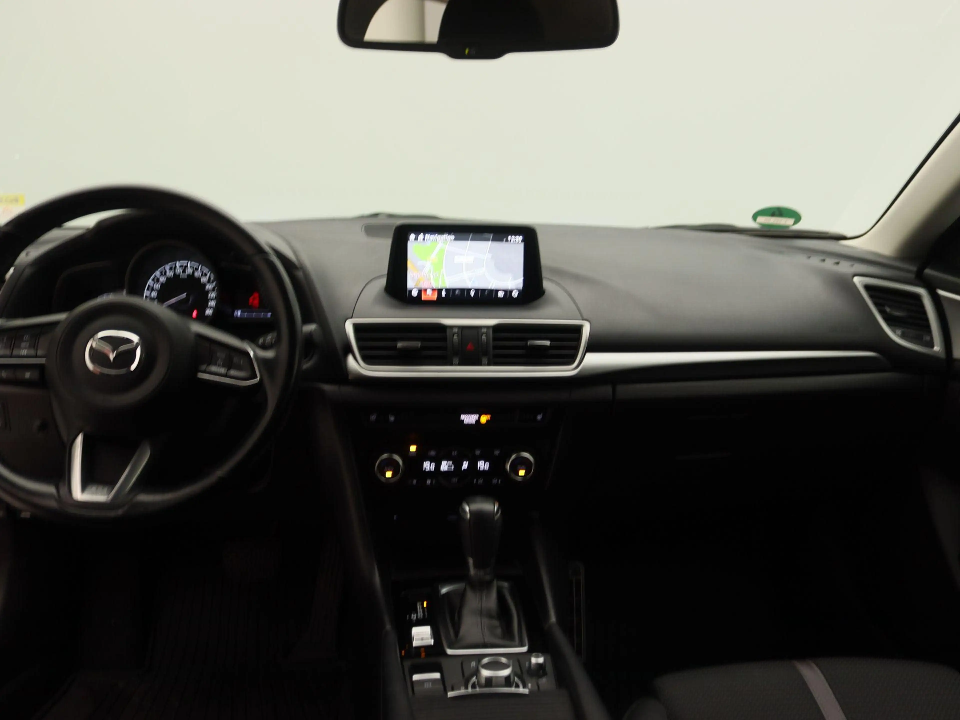 Mazda 3 2.0 SkyActiv-G 120 SkyLease+ | Automaat | Stoelver — photo 7