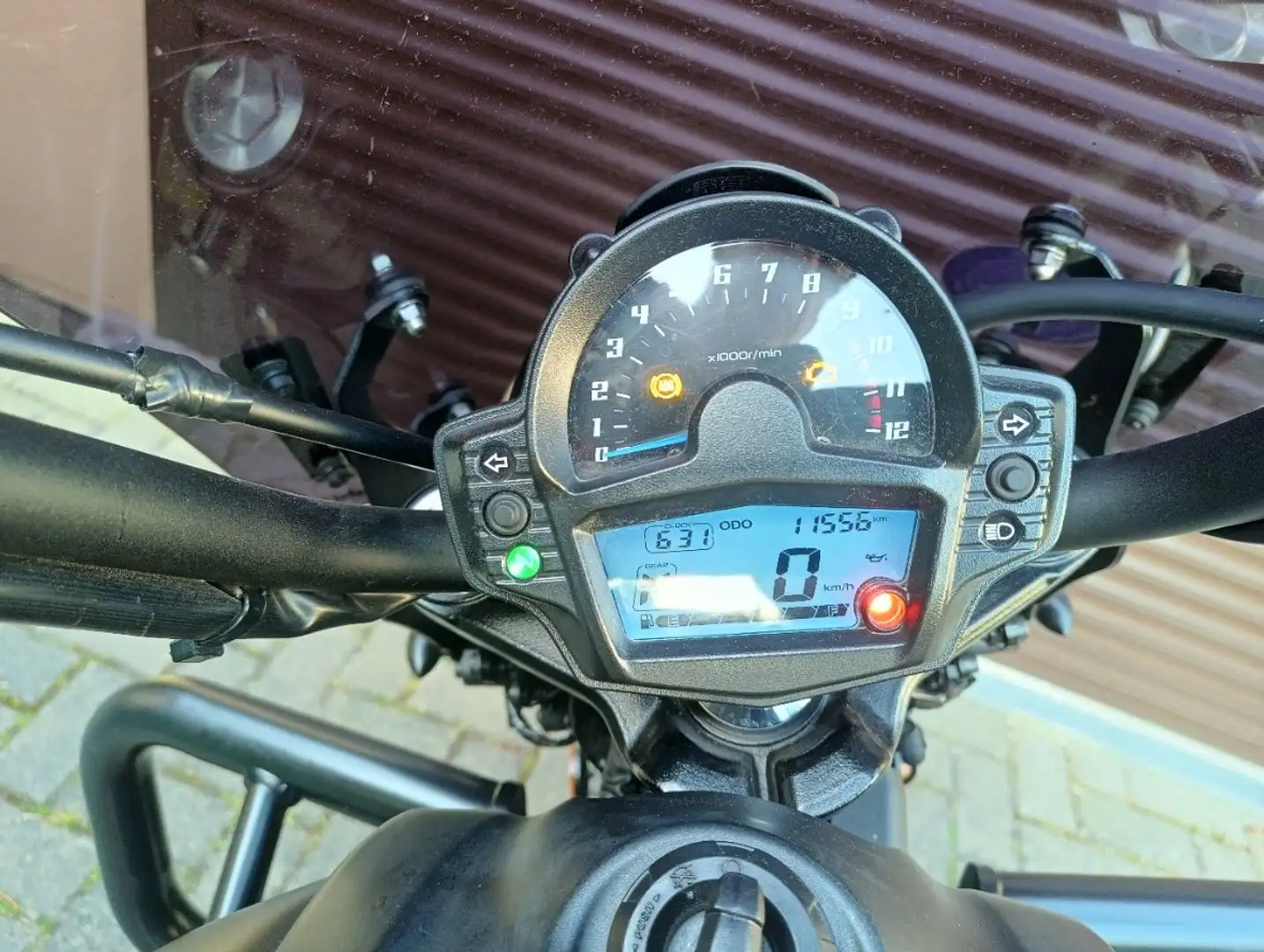 Kawasaki Vulcan S EN650JA2 Grau - 1