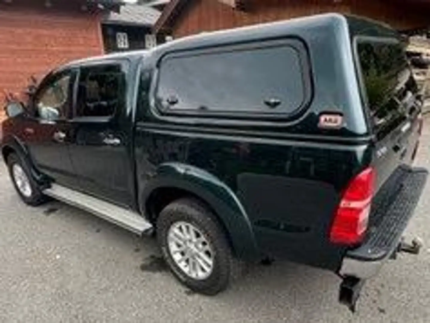Toyota Hilux Hilux DK City 4x4 2,5 D-4D 145 City Grün - 2