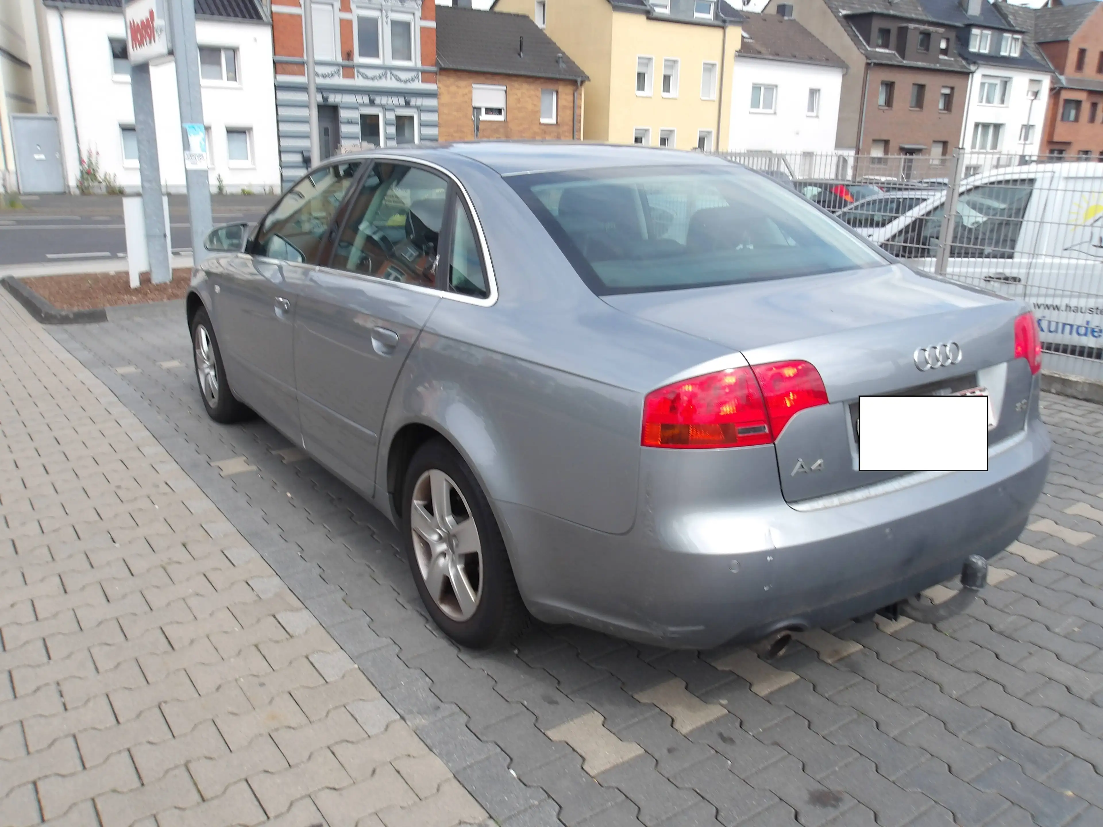 Audi A4 A4 2.0  1.Hand  TÜV bis 06-2028 — photo 7