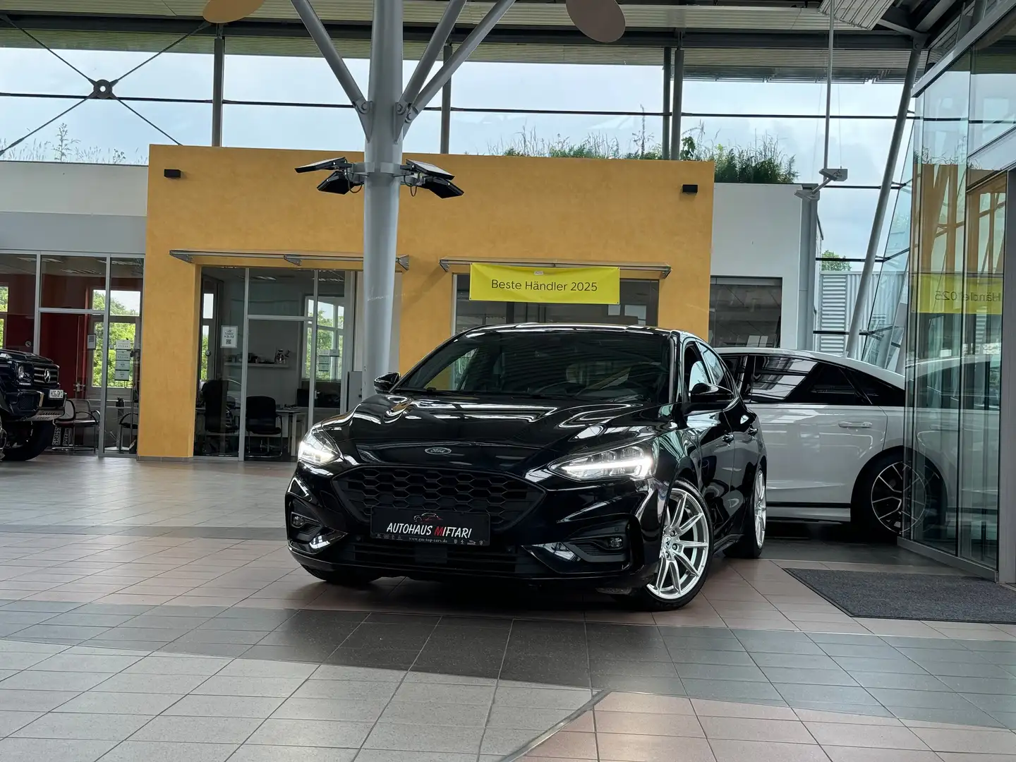 Ford Focus 1.5 EcoBoost ST Line Kamera B&O SHZ Schwarz - 1