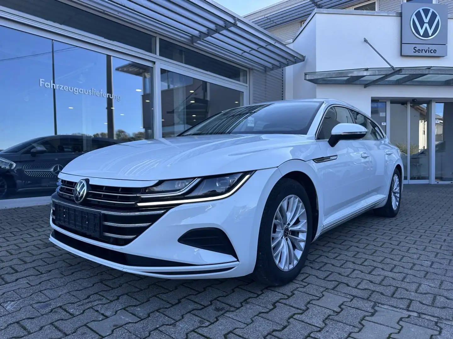 Volkswagen Arteon Shooting Brake ELEGANCE 2.0TDI DSG*LED*AHK*NAVI*AC Blanc - 1