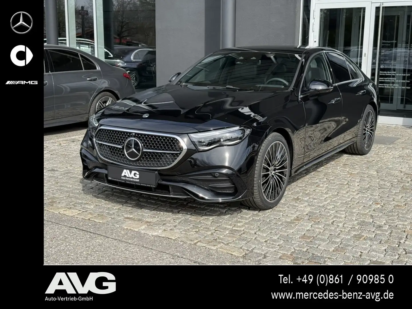 Mercedes-Benz E 220 E 220 d 4M AMG Pano AHK DIGITAL Distr Park 360° Noir - 1