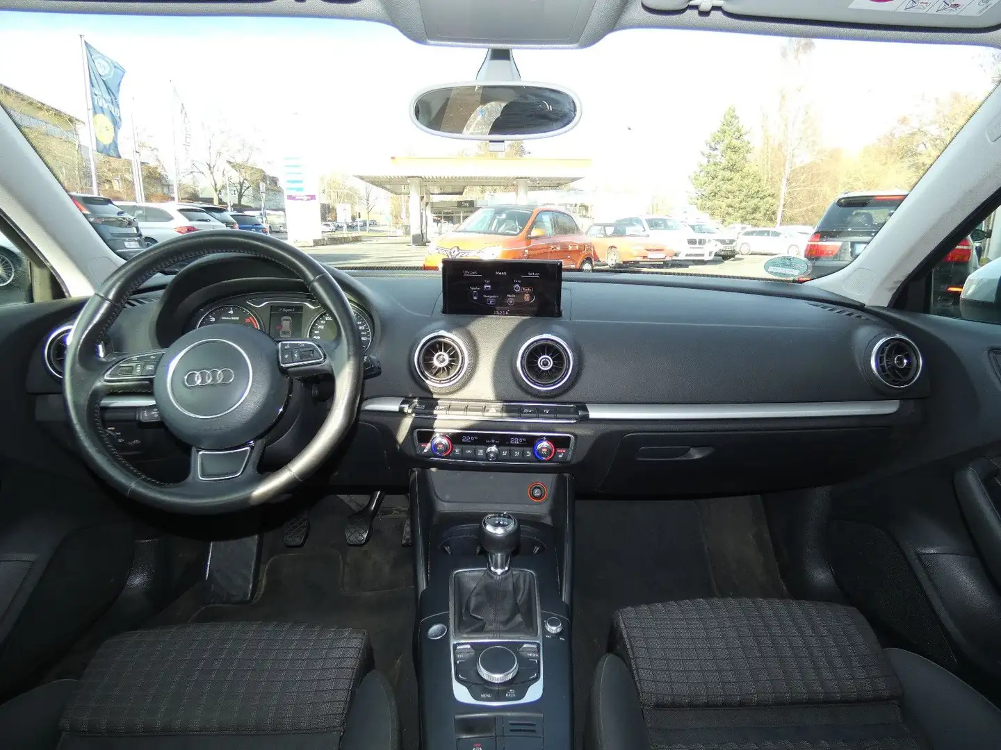 Audi A3 Sportback 2.0 TDI Ambition Xenon BT SHZ PDC Silber - 2