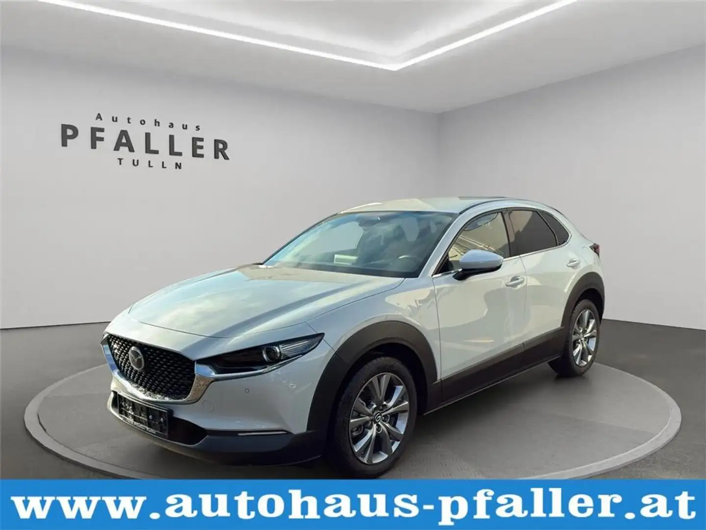 Mazda CX-30 e-Skyactive G140 Centre-Line Weiß - 1