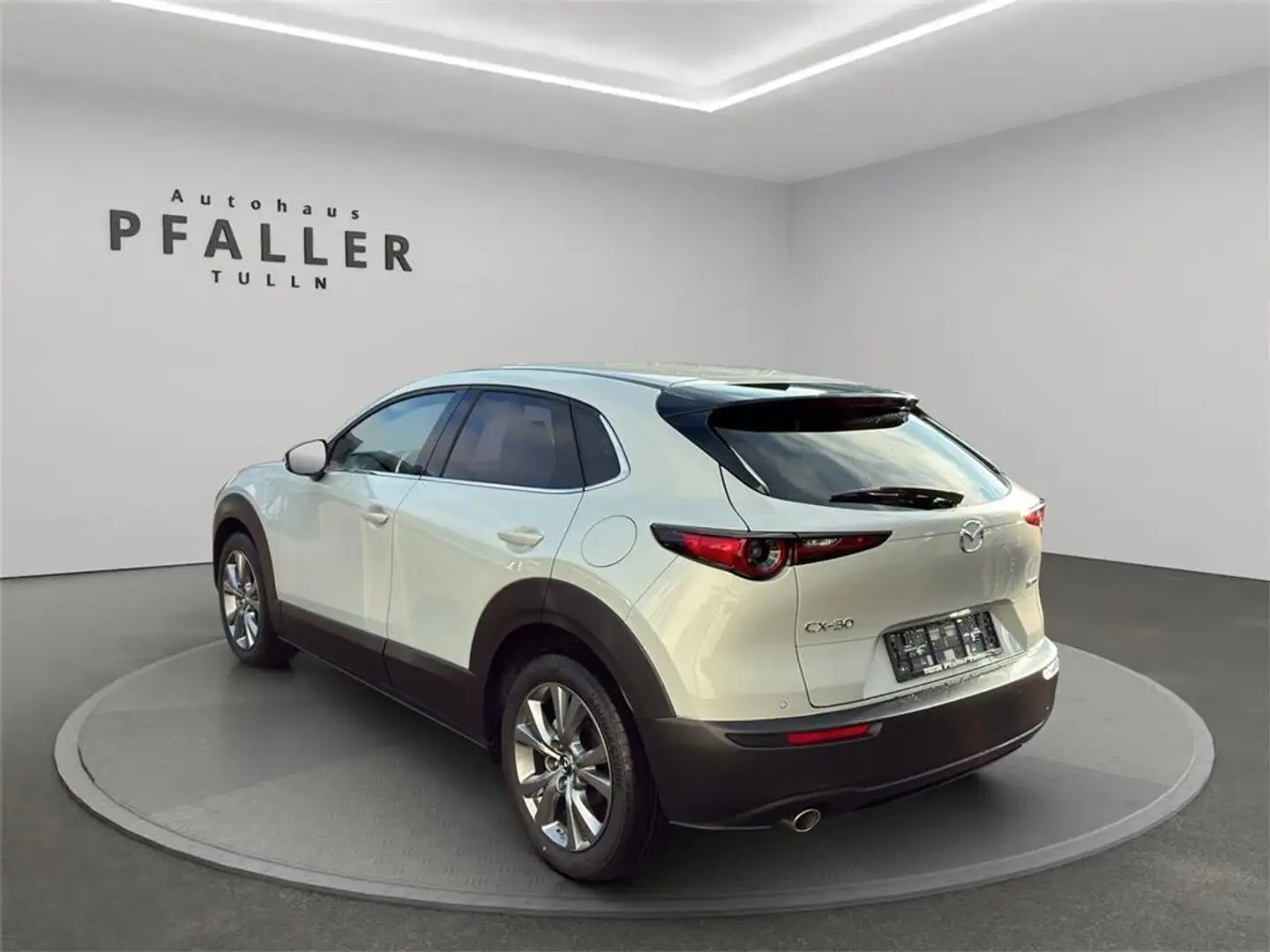 Mazda CX-30 e-Skyactive G140 Centre-Line Weiß - 2