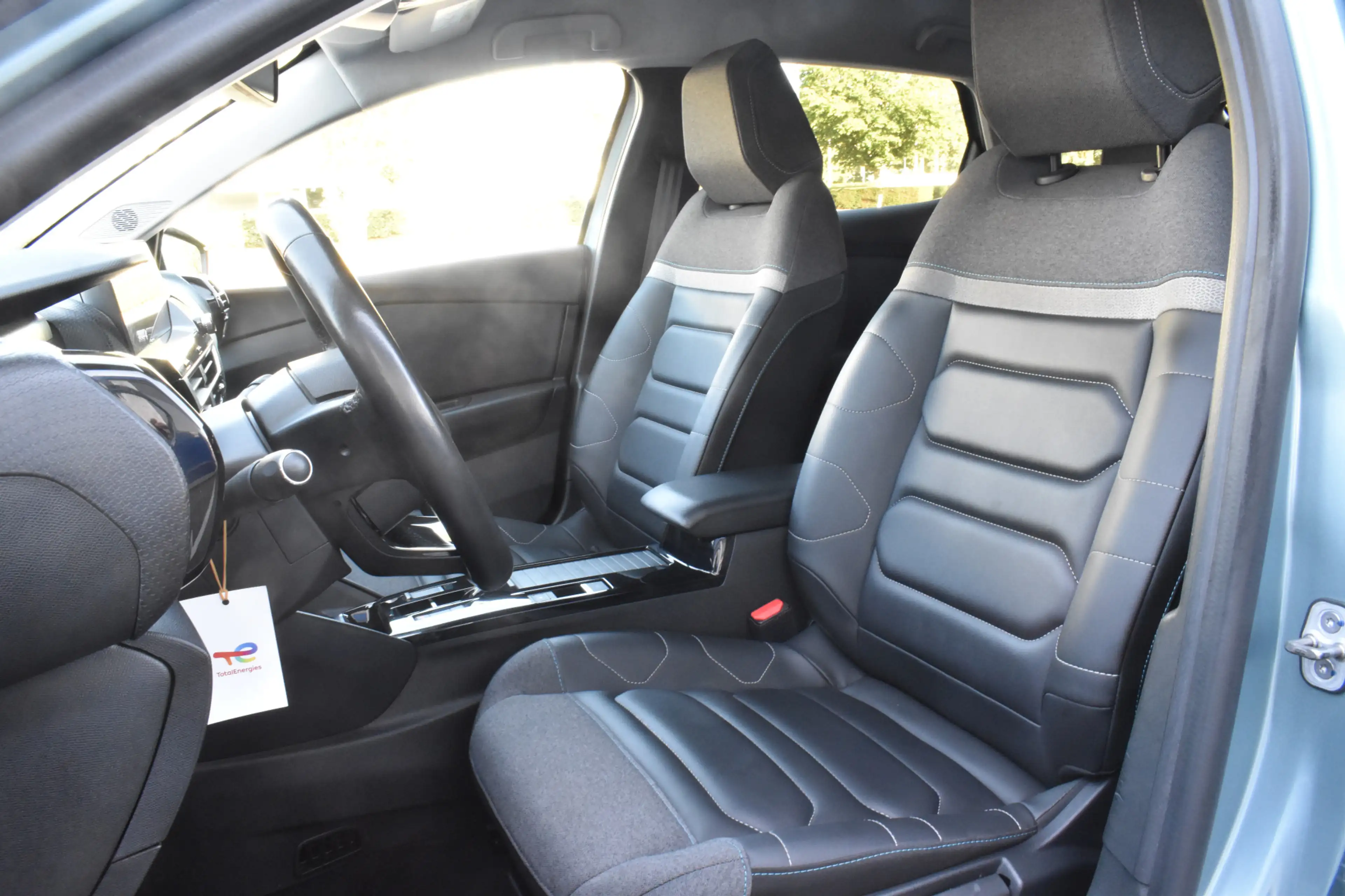 Citroen E-C4 Electric Shine 50 kWh Navi | Drive assist | Camera achter | — photo 2