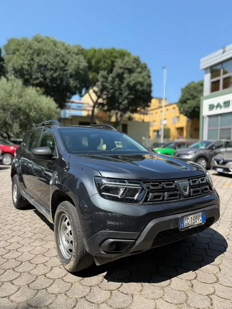 Dacia Duster 1.0 TCe 100 CV ECO-G 4x2 Essential Grigio - 2