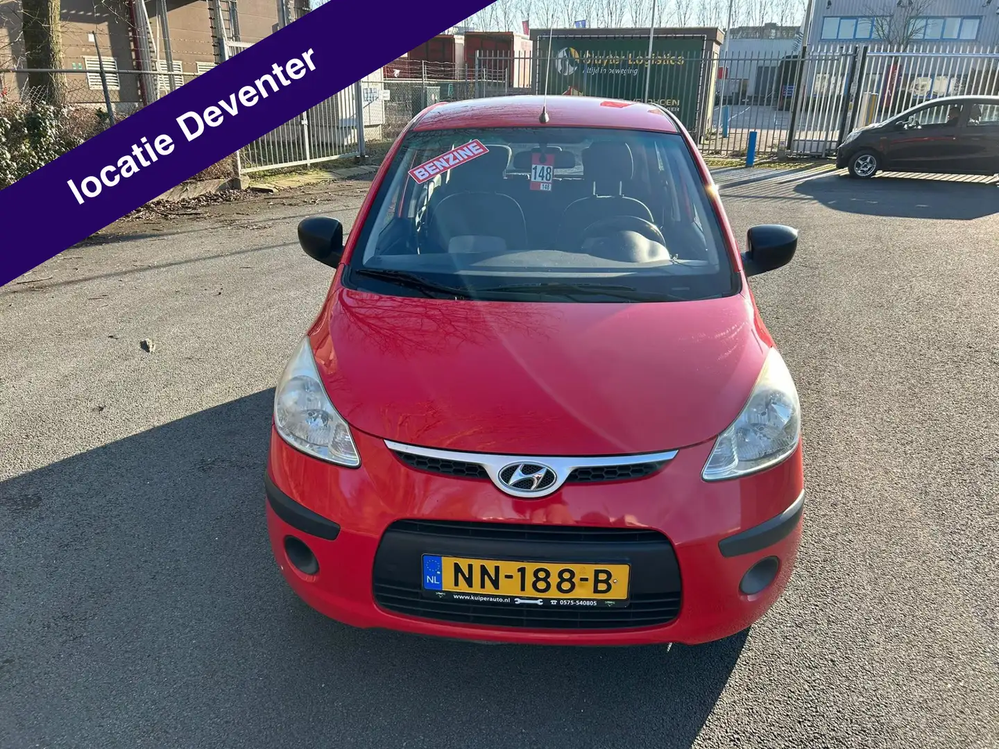 Hyundai i10 1.1 Active NETTE AUTO RIJDT EN SCHAKELT GOED Rood - 2