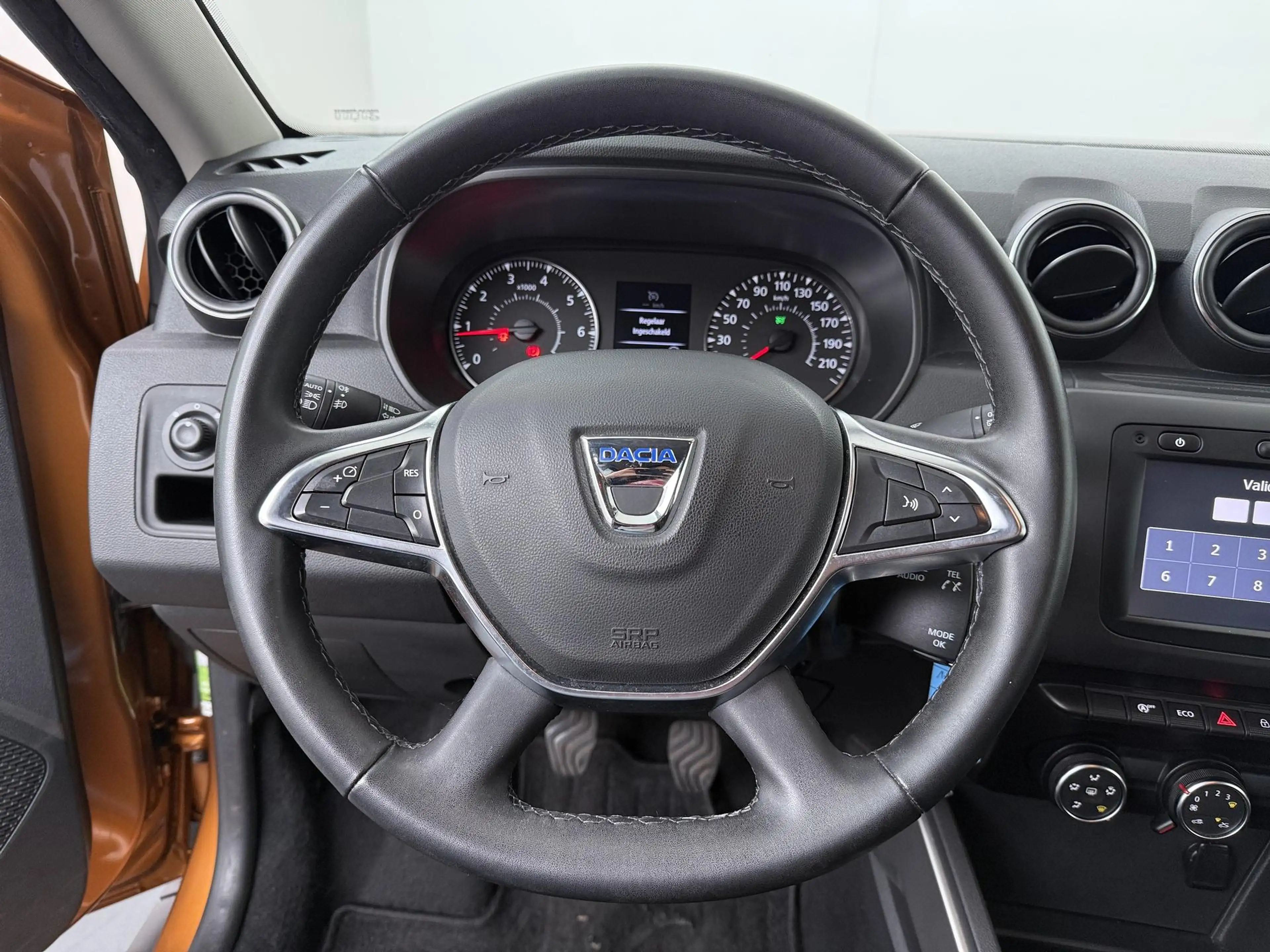 Dacia Duster TCe 125 4x2 Stop & Start Prestige | Climate Contro — photo 9