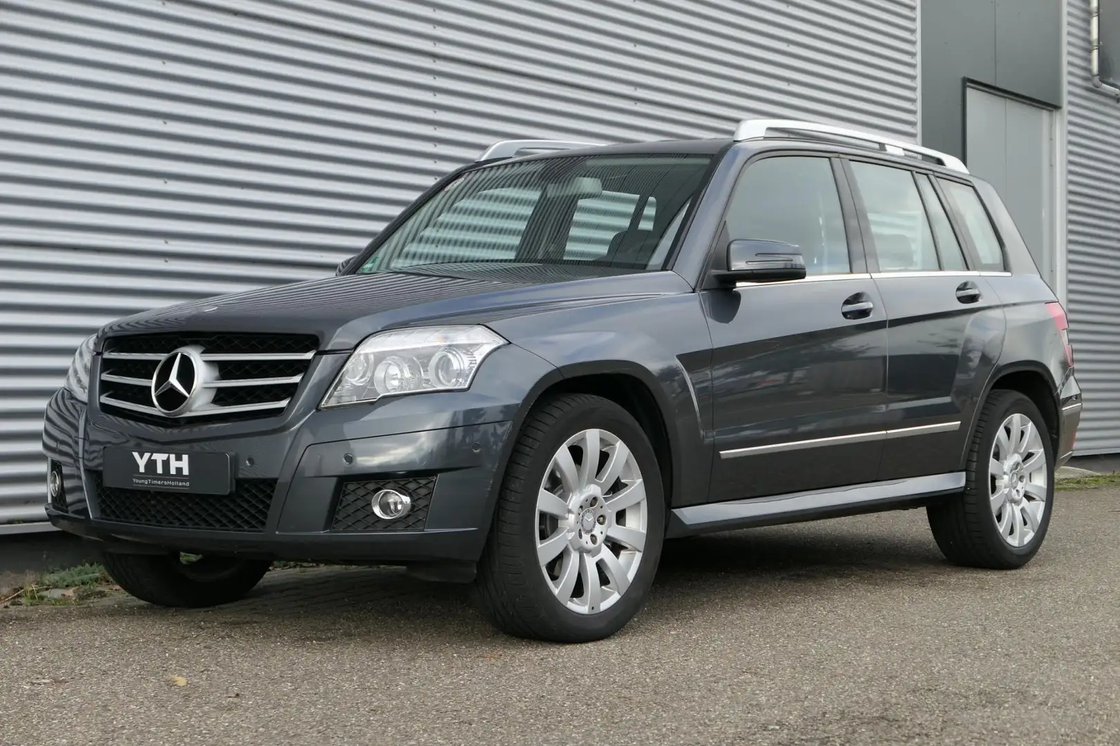 Mercedes-Benz GLK 350 First Edition 4-Matic Youngtimer Clima Cruise Navi Gris - 1