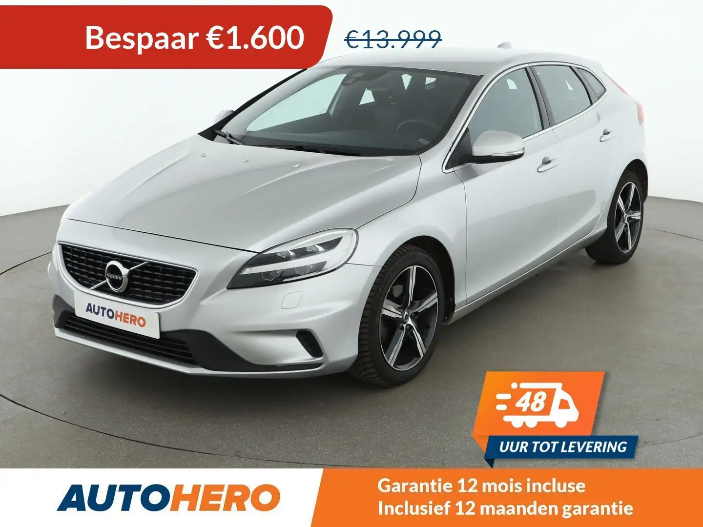 Volvo V40 2.0 D2 R-Design Gris - 1