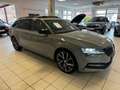 Skoda Superb Combi Sportline Pano/Kamera/AHK Gris - thumbnail 3