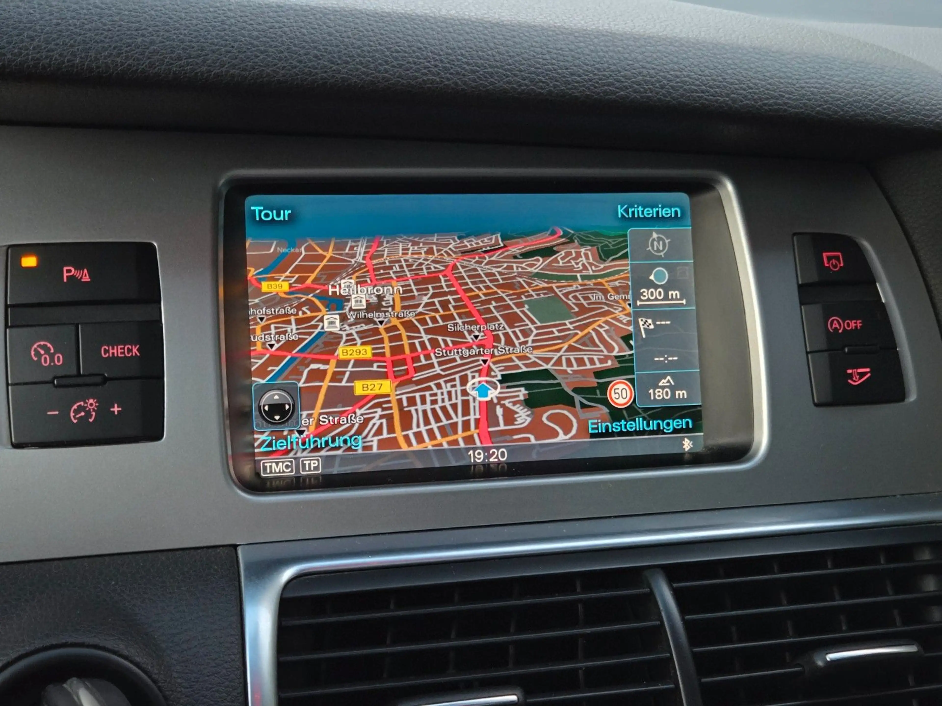 Audi Q7 3.0 TDI quattro S line Sportpaket Plus+7SITZ+ — photo 21