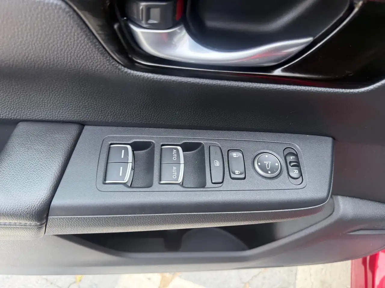 Honda CR-V снимка Honda CR-V