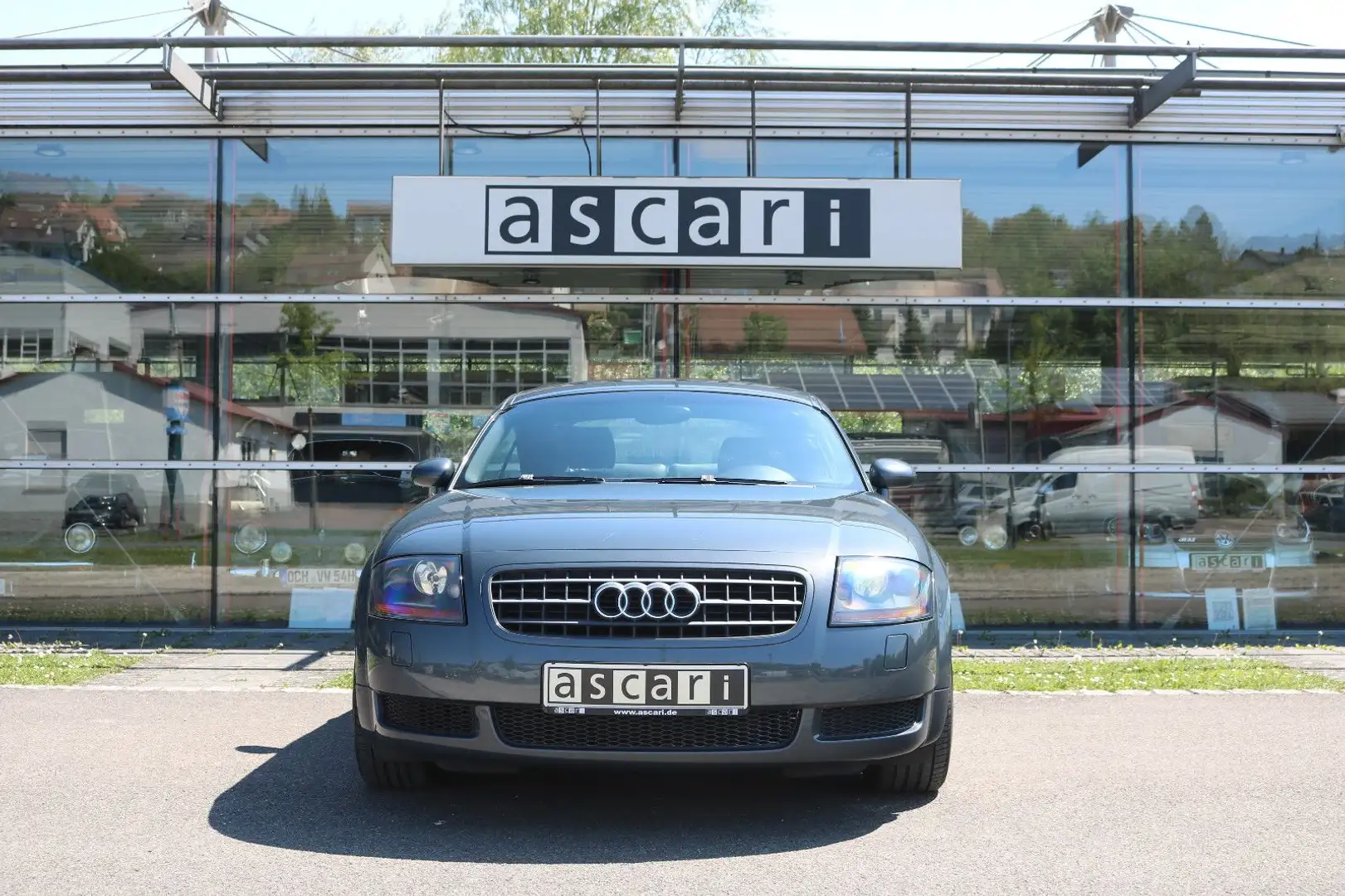 Audi TT Coupe 1.8 T Gris - 2