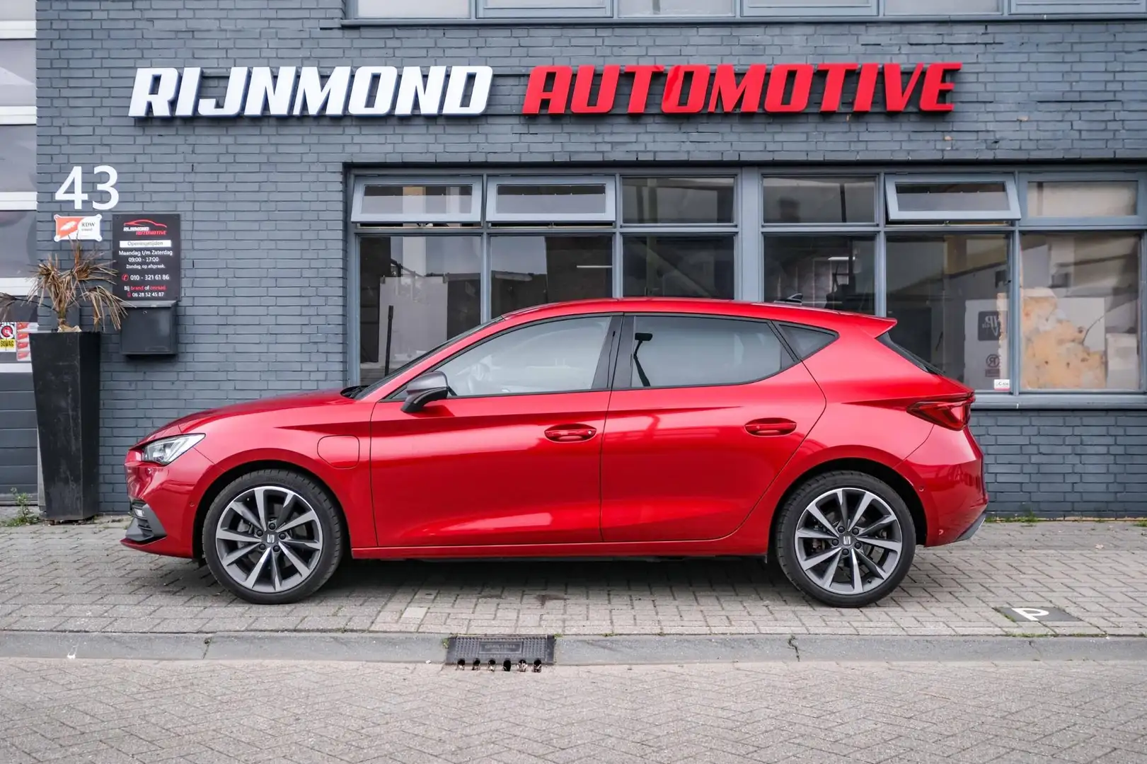 SEAT Leon 1.4 TSI eHybrid PHEV FR Business Intense |Carplay| Rouge - 2