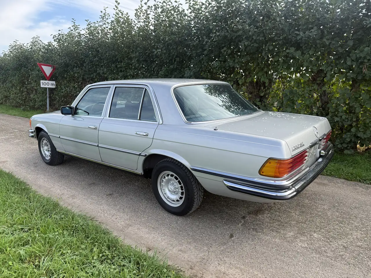 Mercedes-Benz 280 SE, foto 3