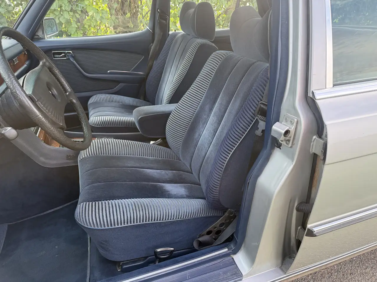 Mercedes-Benz 280 SE, foto 6