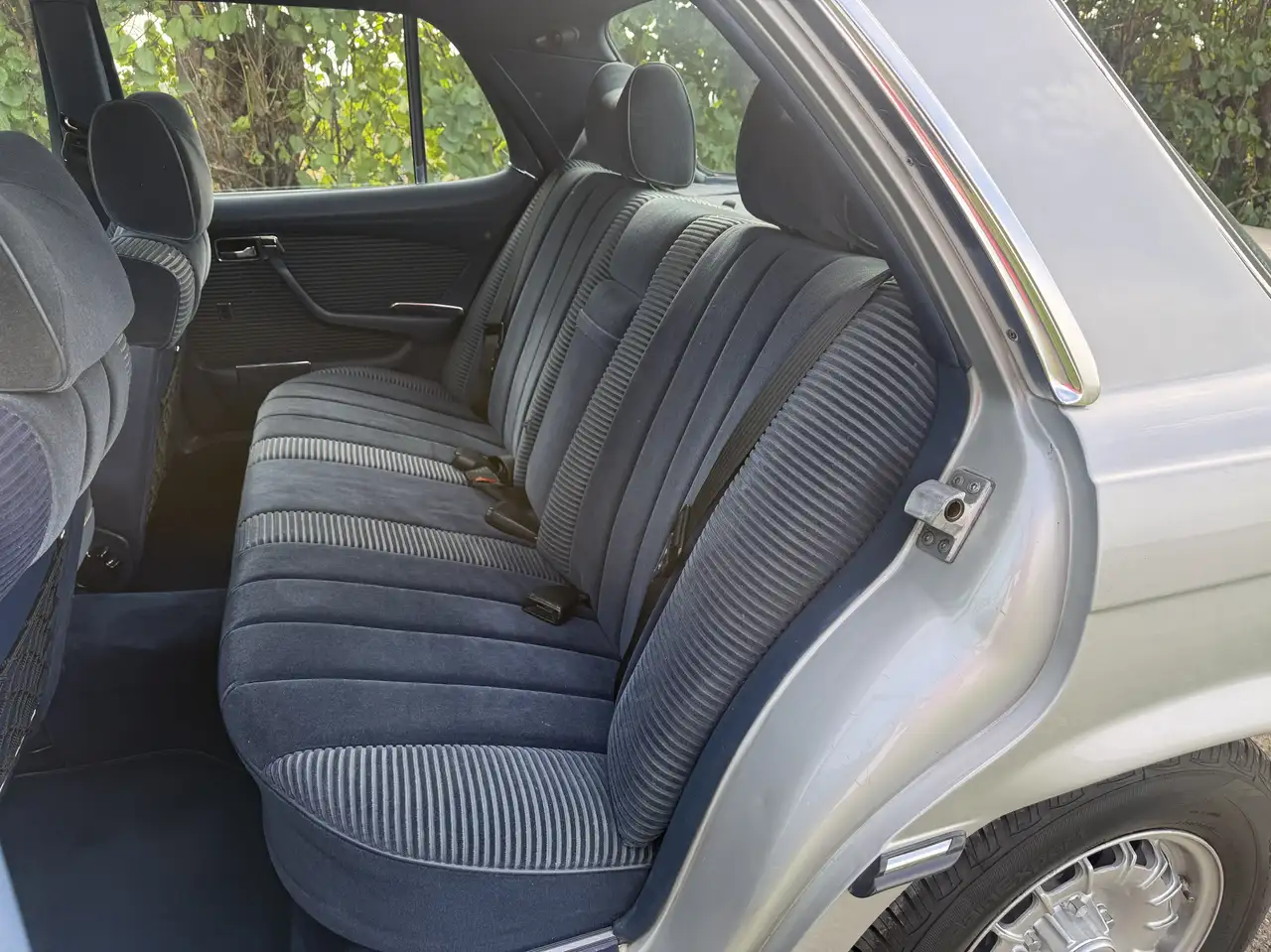 Mercedes-Benz 280 SE, foto 12