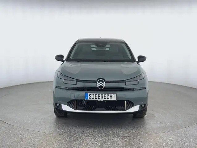 Citroen C4 view 2