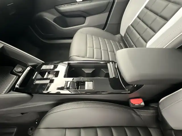 Citroen C4 view 14