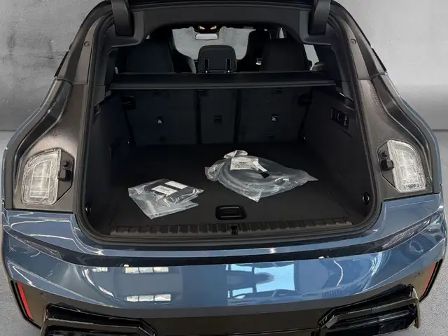 BMW Ix view 15