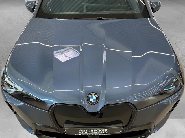 BMW Ix view 14
