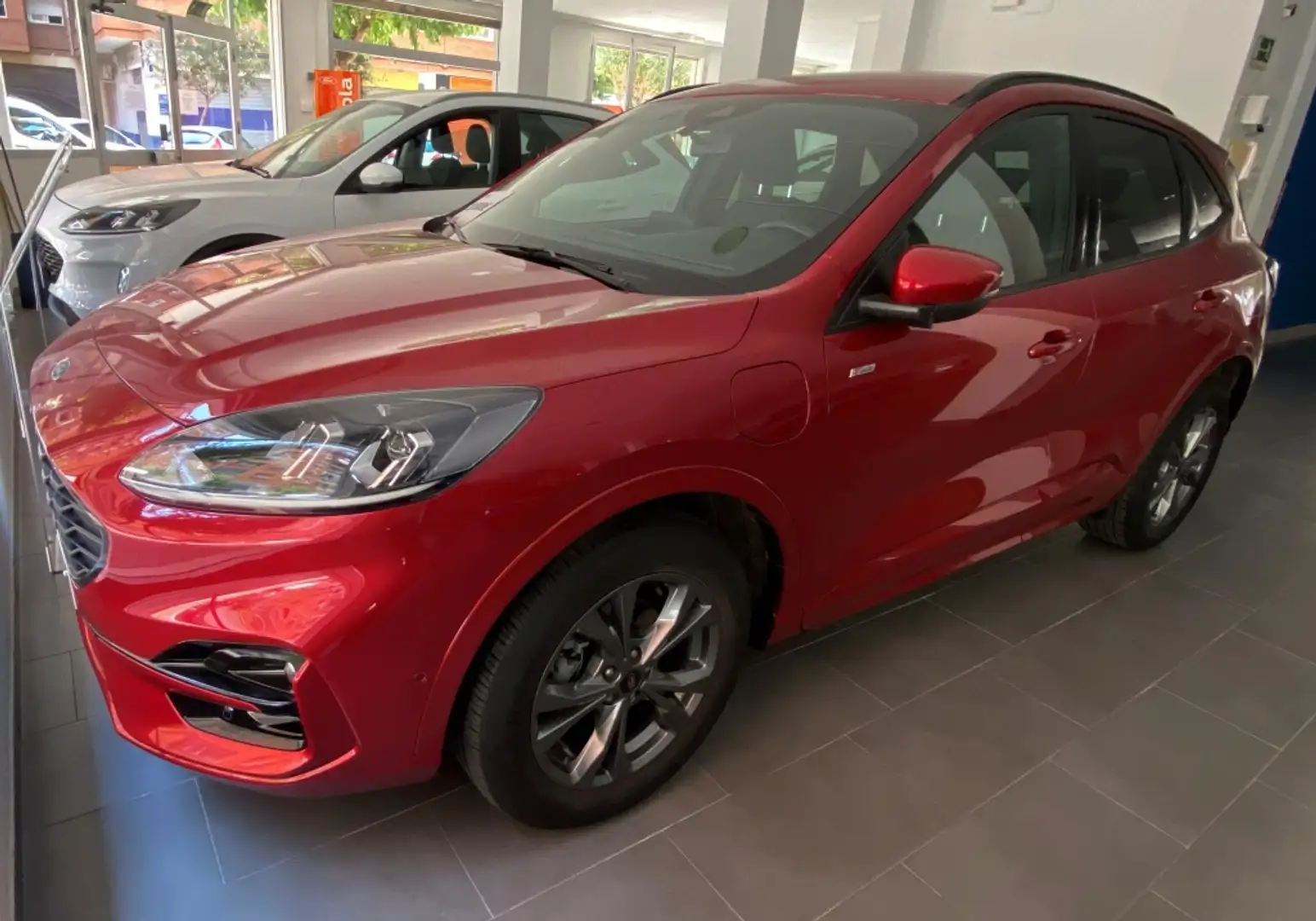 Ford Kuga 2.5 Duratec PHEV ST-Line 4x2 Rojo - 1