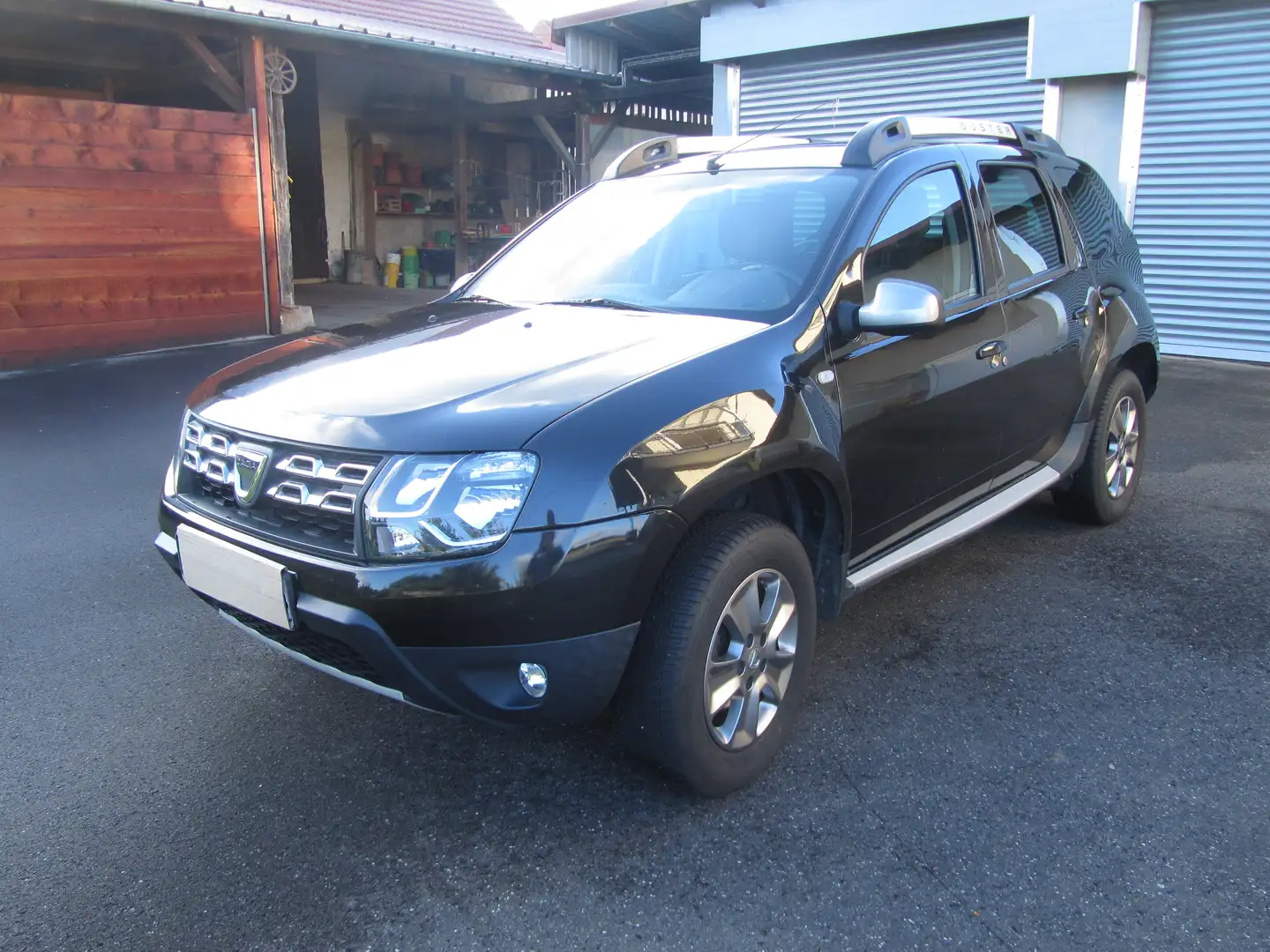 Dacia Duster Duster TCe 125 4x2 Prestige Černá - 1