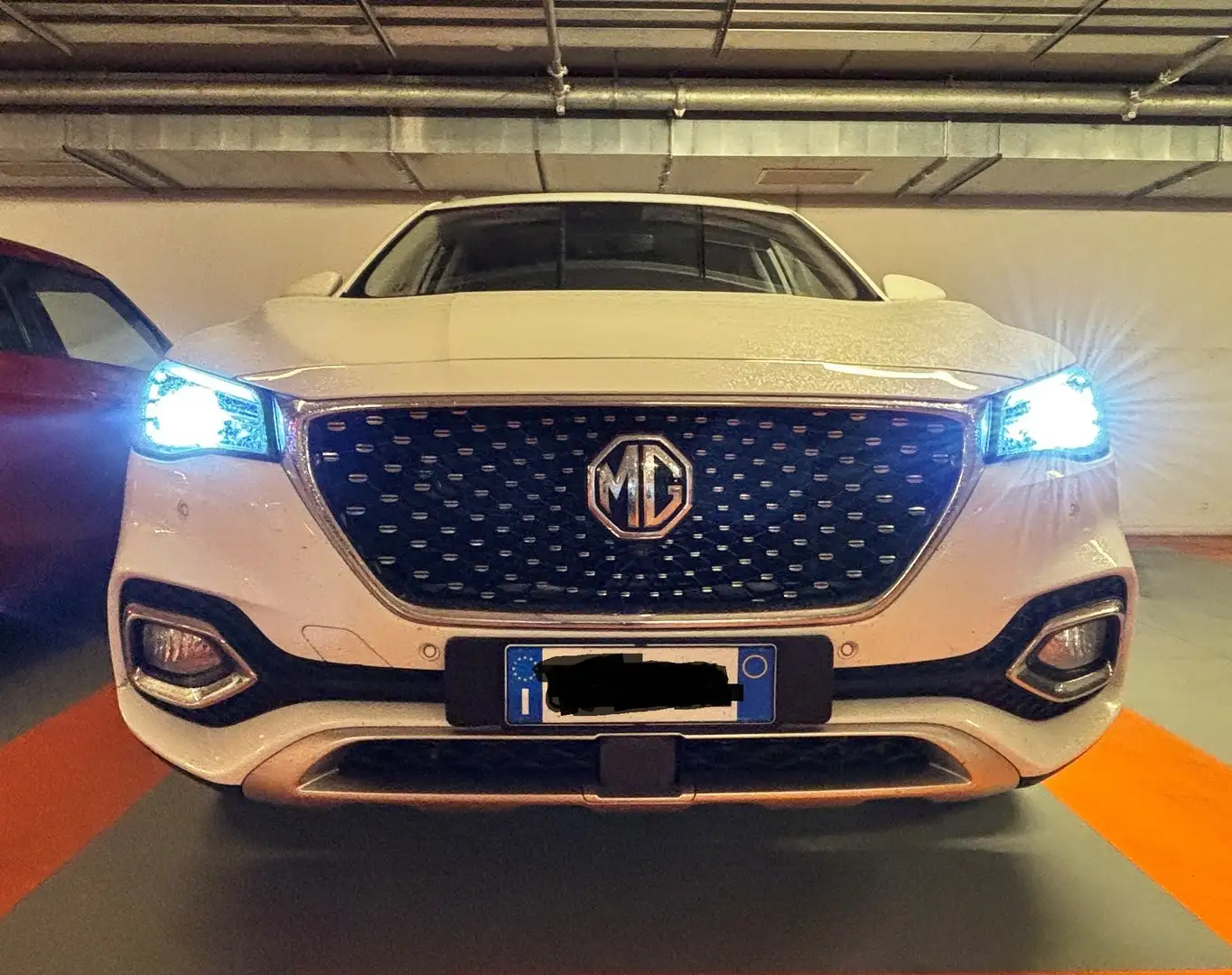 MG EHS MG EHS - Plugin Hybrid 258cv - 2021 Bílá - 1