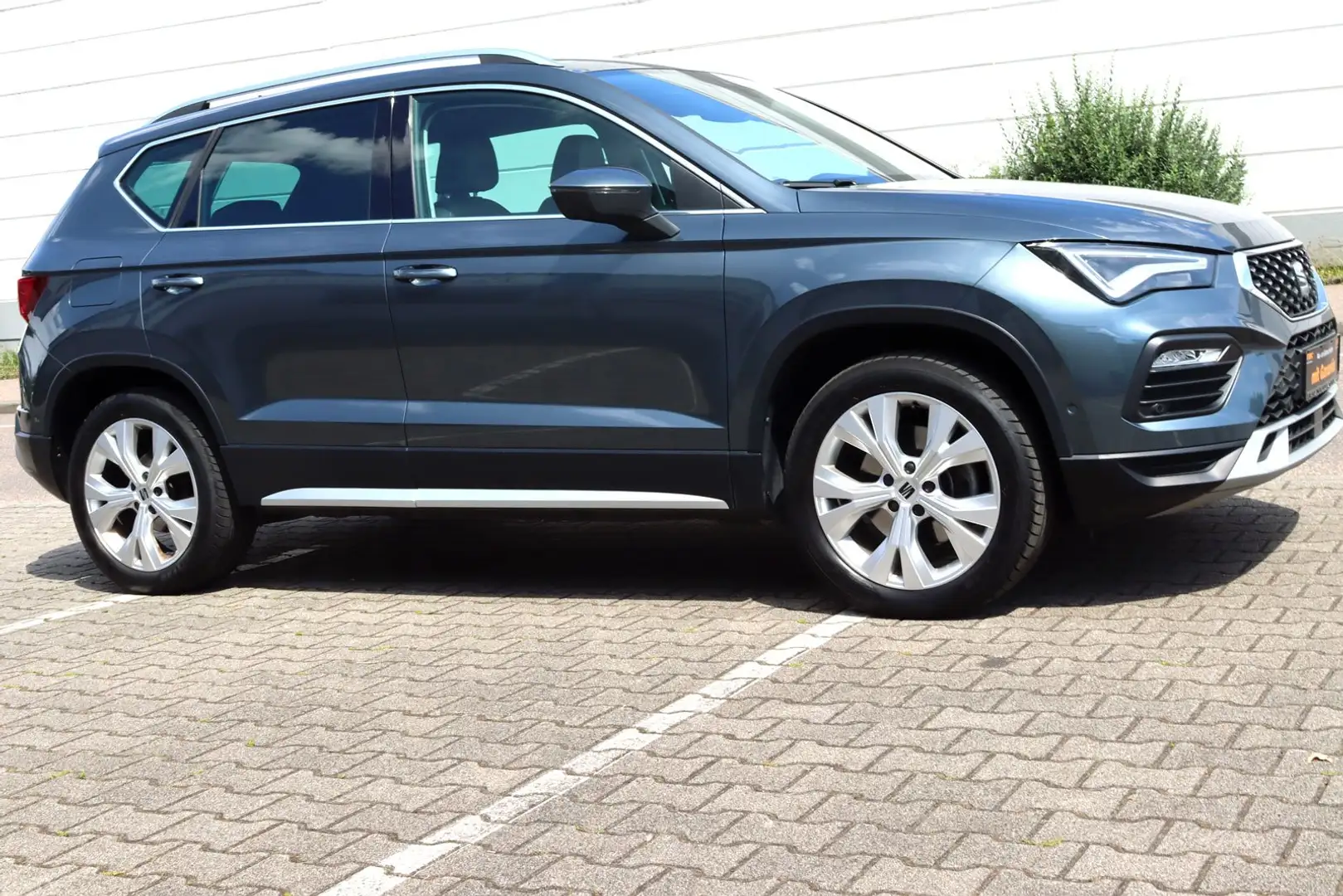 SEAT Ateca Ateca Xperience 4Drive DSG *1-HAND / Gepflegt Gris - 2