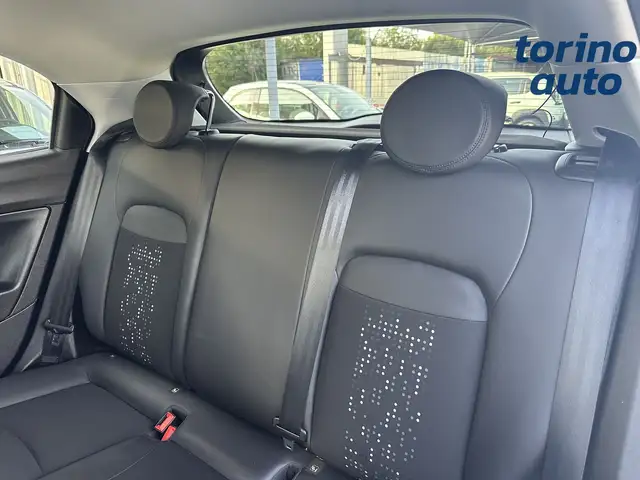 Fiat 500X view 12