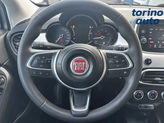 Fiat 500X view 17