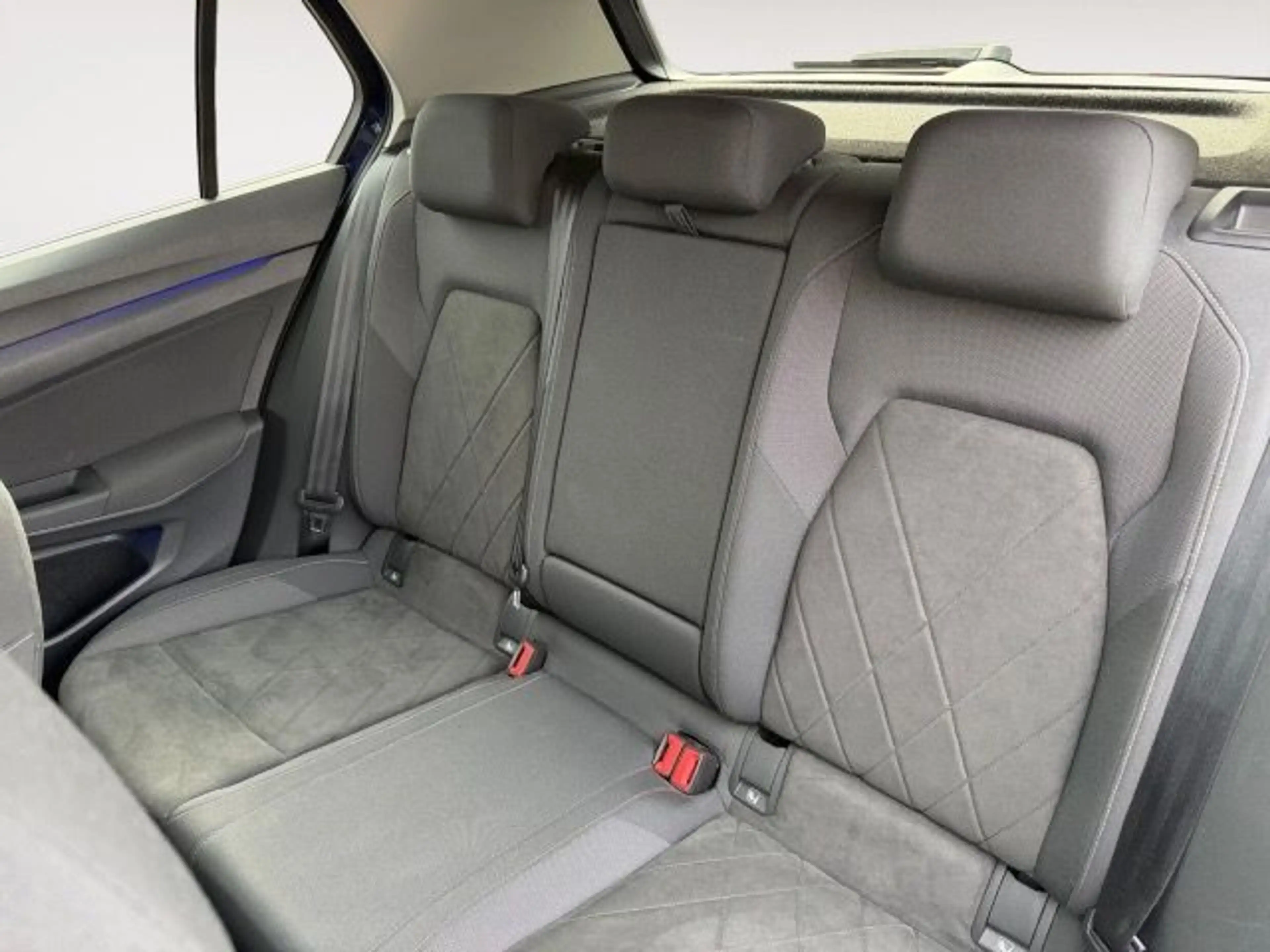 Volkswagen Golf VIII 1.4 TSI eHybrid Style Navi,AHK,Pano,Ma — photo 13