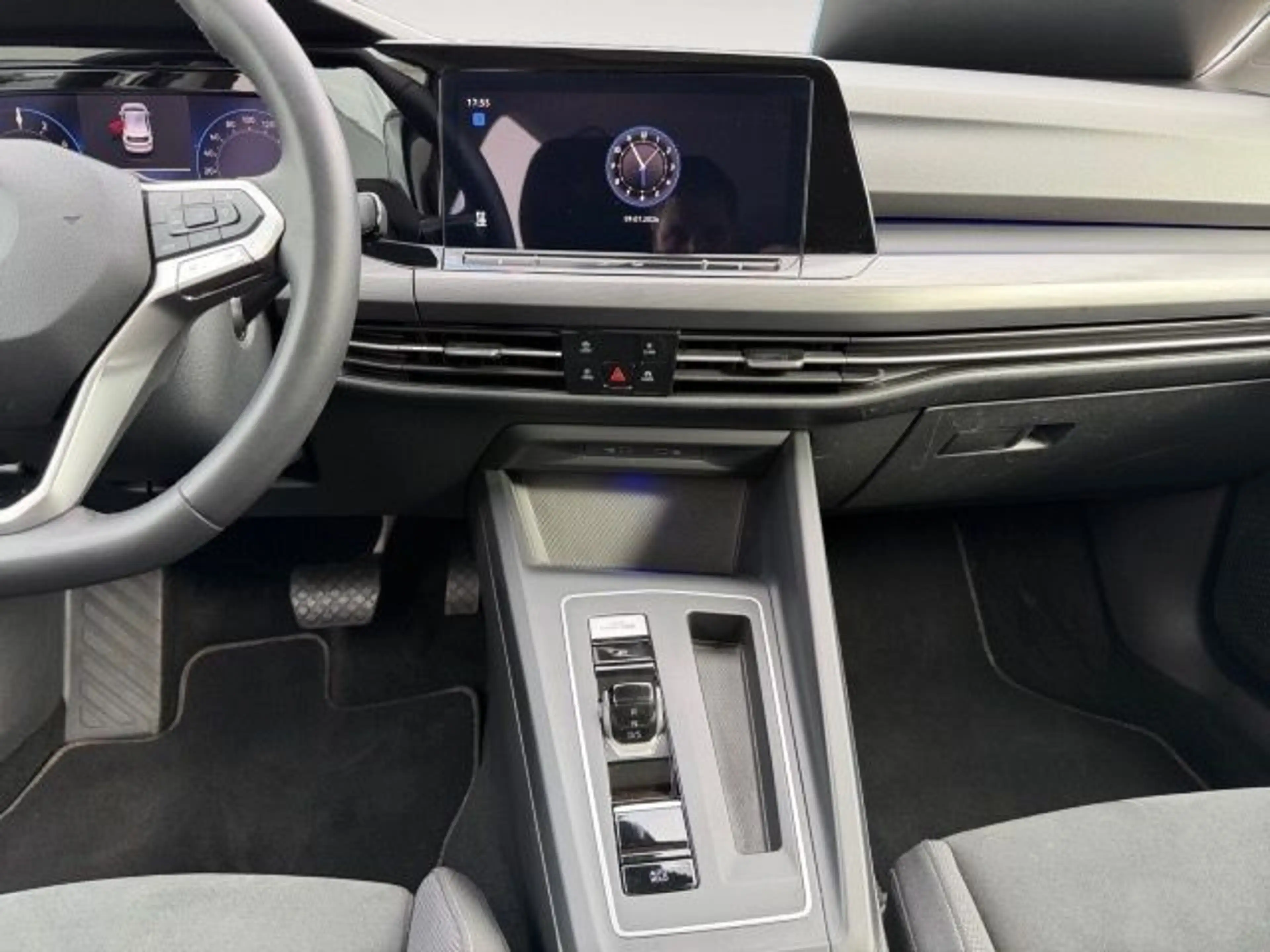 Volkswagen Golf VIII 1.4 TSI eHybrid Style Navi,AHK,Pano,Ma — photo 11