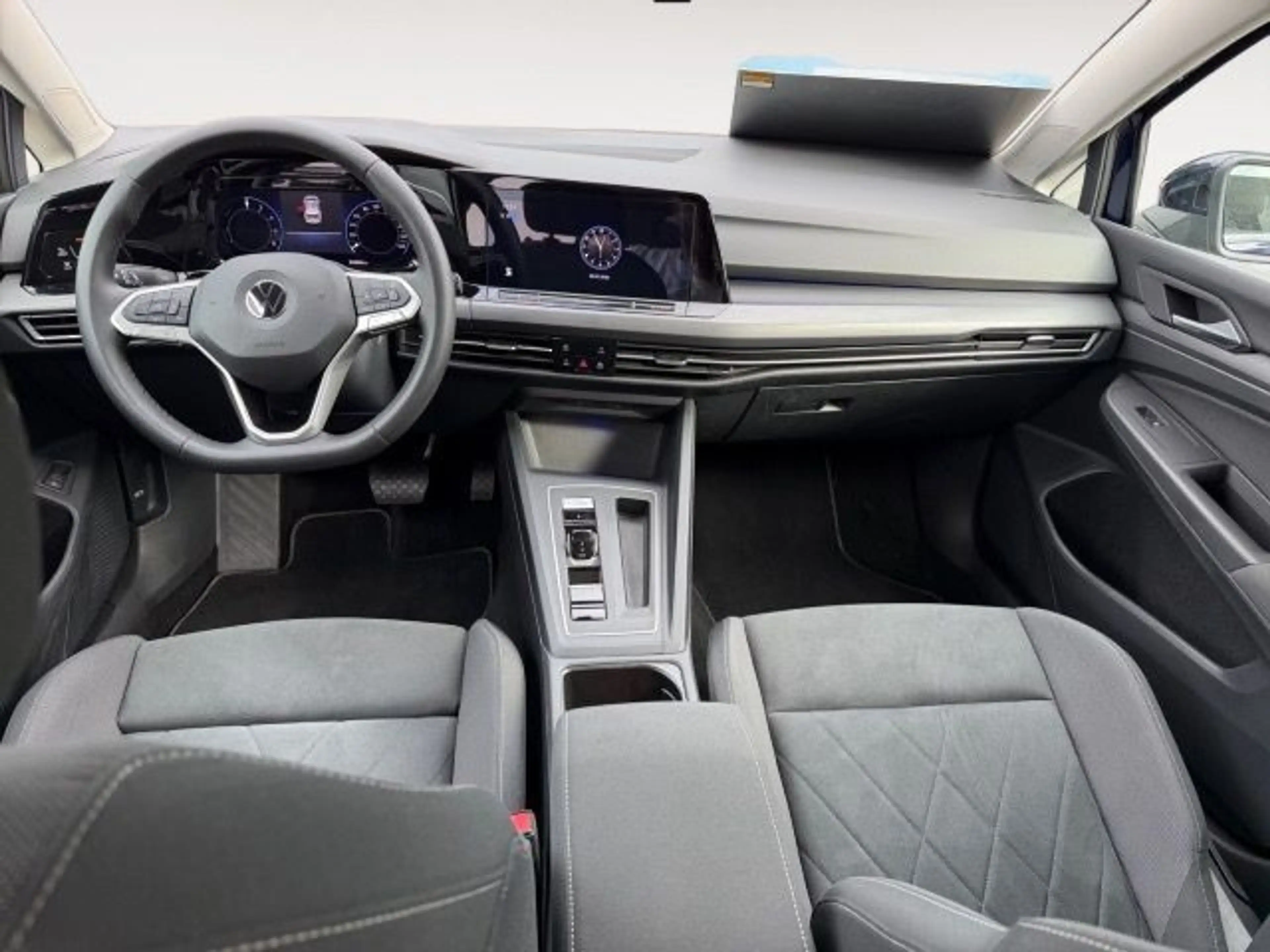 Volkswagen Golf VIII 1.4 TSI eHybrid Style Navi,AHK,Pano,Ma — photo 10